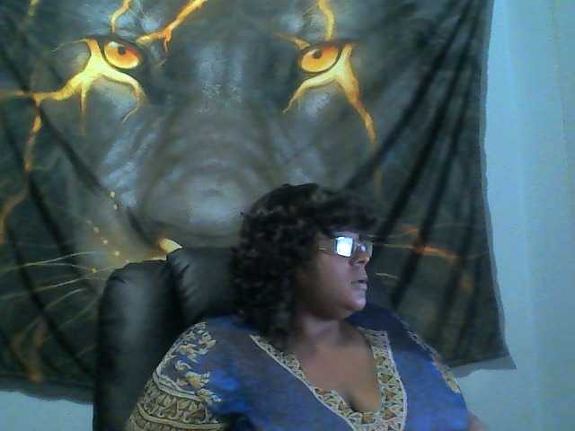 צילומי מסך משודרים PrettyBlacc