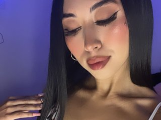 צ'אט וידאו ארוטי Prettycloee