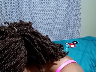 צ'אט וידאו ארוטי Prettymish