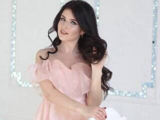 צ'אט וידאו ארוטי TasyaWet