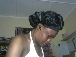 צ'אט וידאו ארוטי Princesstanasha