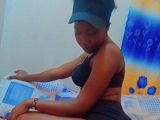 צ'אט וידאו ארוטי Proudforyou