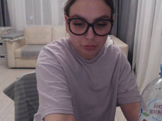 צילומי מסך משודרים PuffyEva