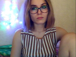 צילומי מסך משודרים ASMRGIRL