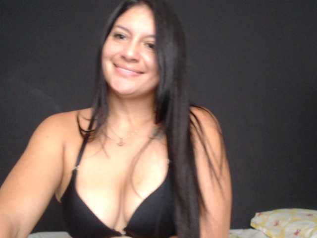 צילומי מסך משודרים Queen-karina