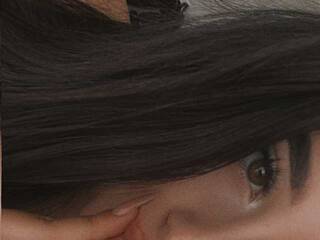 צ'אט וידאו ארוטי queen-of-drama