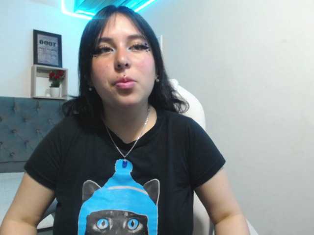 צילומי מסך משודרים queen077