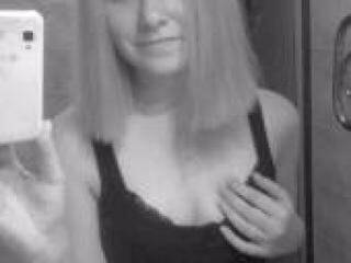 צ'אט וידאו ארוטי queenlike