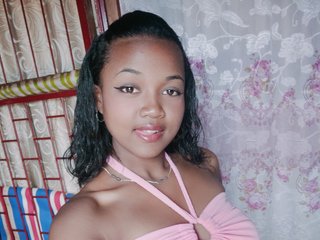 צ'אט וידאו ארוטי queenny