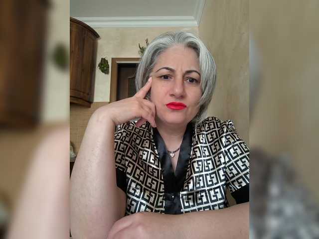 צילומי מסך משודרים QueenSusana