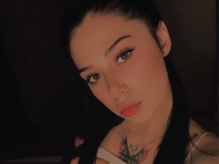 צ'אט וידאו ארוטי RaeMoon