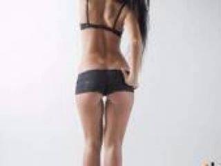 צ'אט וידאו ארוטי rashmy