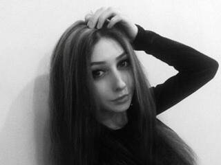 צ'אט וידאו ארוטי RayaFlin