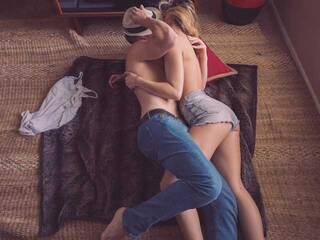 צ'אט וידאו ארוטי Raymond122