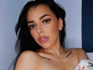 צ'אט וידאו ארוטי RayssaRays