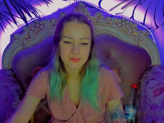 צילומי מסך משודרים rebeccaley