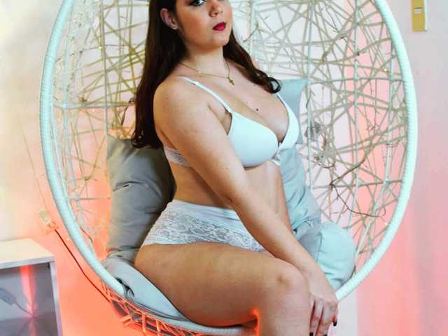 תמונה של הפרופיל rebeccawilde