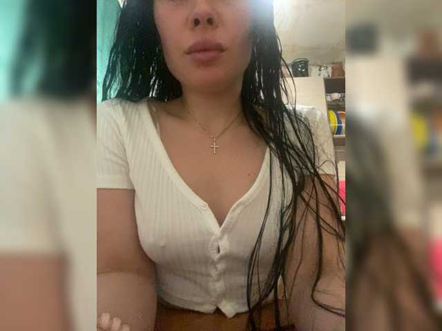 צילומי מסך משודרים Rebekka