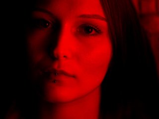 צ'אט וידאו ארוטי RedHeadJu