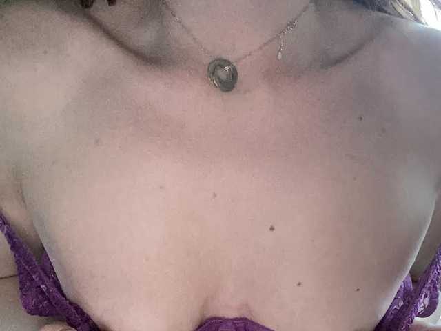 תמונה של הפרופיל REDHEADROSIE