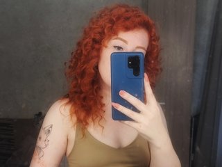 צ'אט וידאו ארוטי RedKitsune1