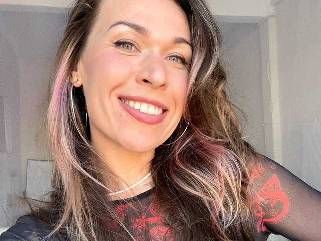 תמונה של הפרופיל ReginaHawk