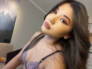 צ'אט וידאו ארוטי Reinaray