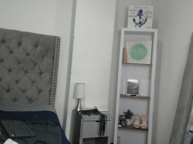 צילומי מסך משודרים Rihanamoon