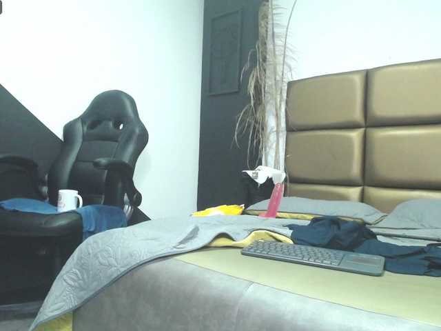 צילומי מסך משודרים Rihanamoon