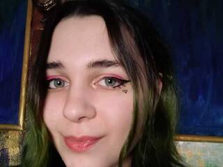 צ'אט וידאו ארוטי RishaRosebud