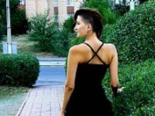 צ'אט וידאו ארוטי risis23