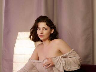 צ'אט וידאו ארוטי Liralei