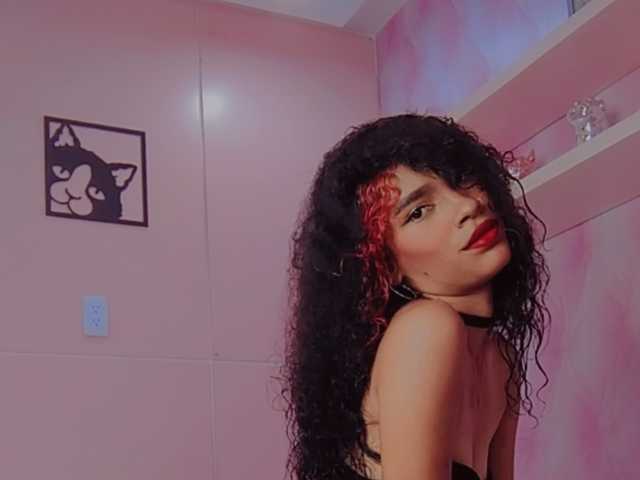 תמונה של הפרופיל robynfahey