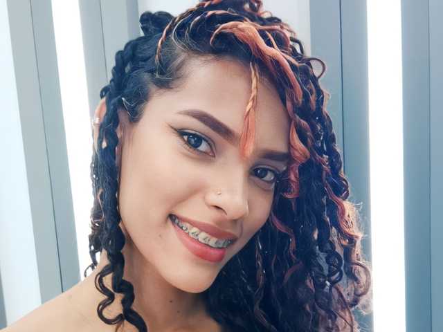 תמונה של הפרופיל robynfahey