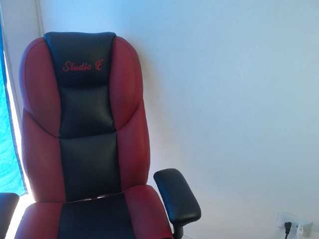 צילומי מסך משודרים rochymelanova