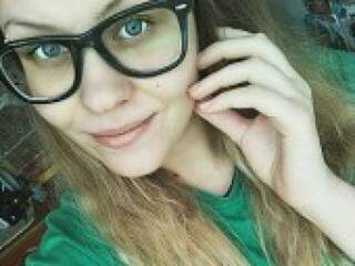 צ'אט וידאו ארוטי rokksi