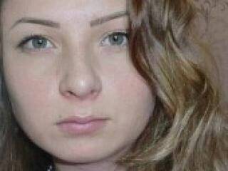 צ'אט וידאו ארוטי roksanna