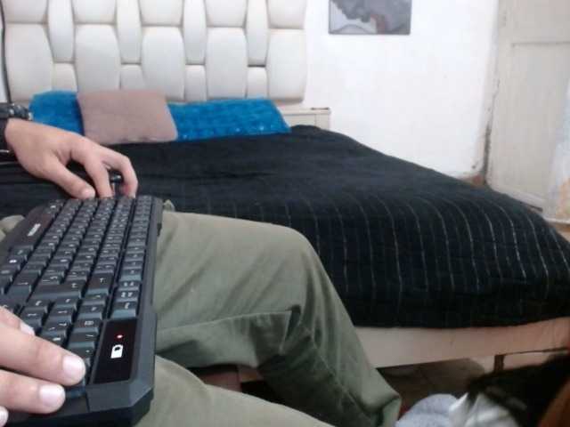 צילומי מסך משודרים Roomofpleasure
