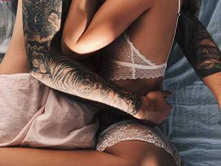 צ'אט וידאו ארוטי rose-cat