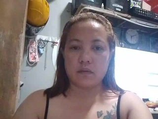 צ'אט וידאו ארוטי RoseSquirt