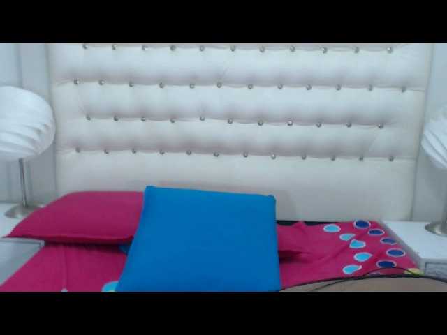 צילומי מסך משודרים RosieLuxe