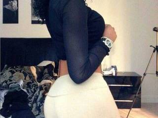 צ'אט וידאו ארוטי roundboobs12