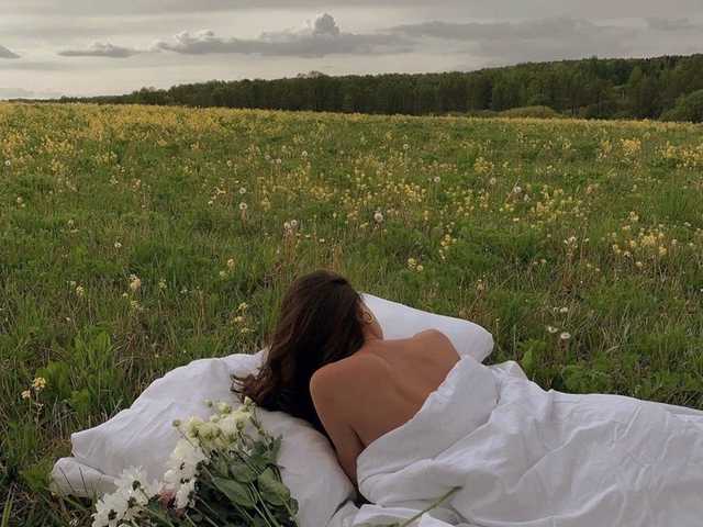 תמונה של הפרופיל RoxanaWilliam