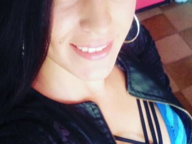 תמונה של הפרופיל Roxanne-Cox