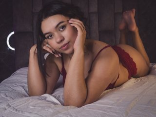 צ'אט וידאו ארוטי roxie-rouge