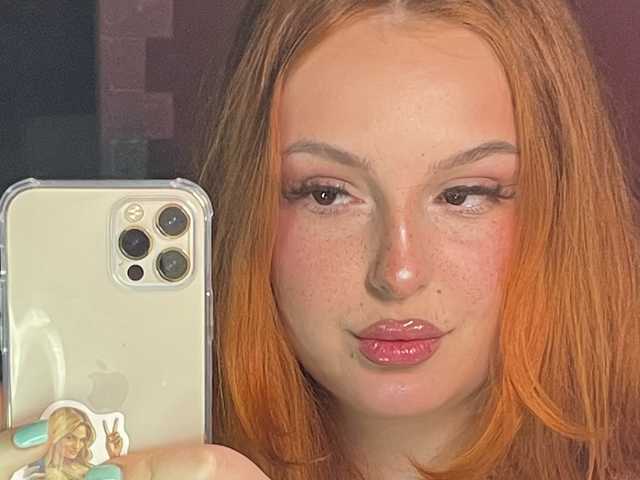 תמונה של הפרופיל RoxieMermaid2006