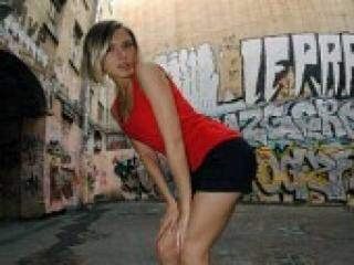 צ'אט וידאו ארוטי roxxane