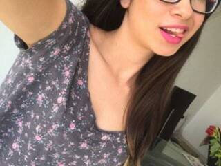 צ'אט וידאו ארוטי RoxxieFoxie