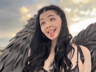 צ'אט וידאו ארוטי RoxyNilll