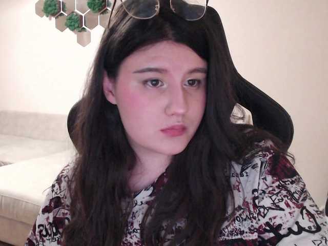 צילומי מסך משודרים SaanviUwU